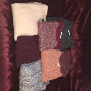 knitted sweaters (thick)